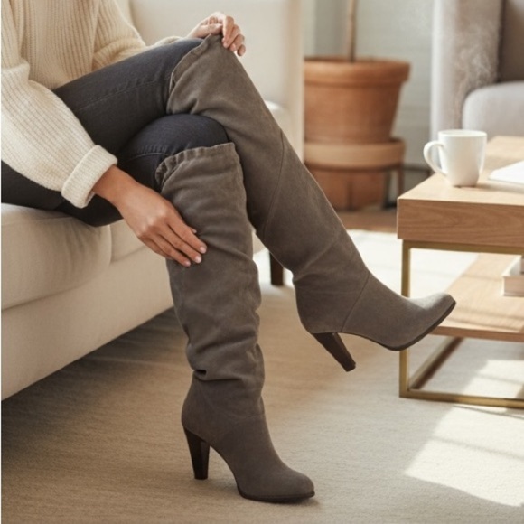 MICHAEL KORS Size 7 Gray Suede Knee Heeled Boots Elastic Detail R $275 - Picture 1 of 12
